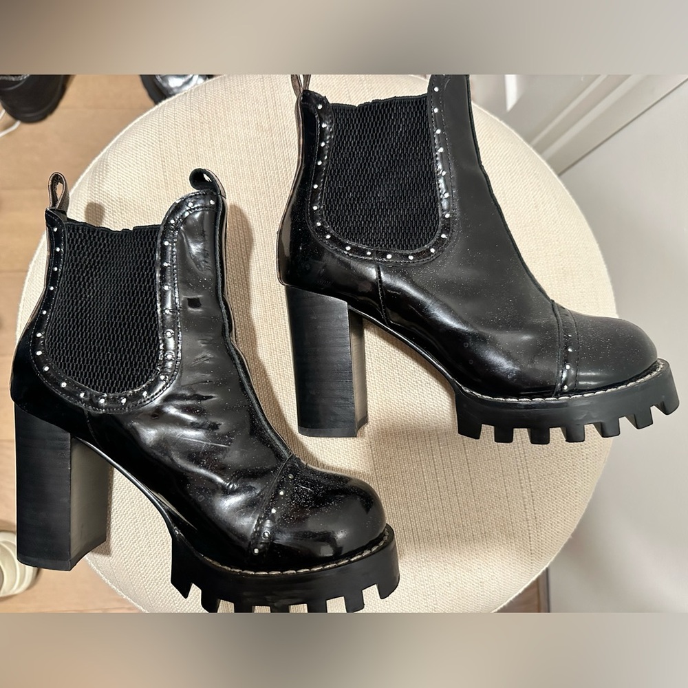 Louis Vuitton Black high heel boots